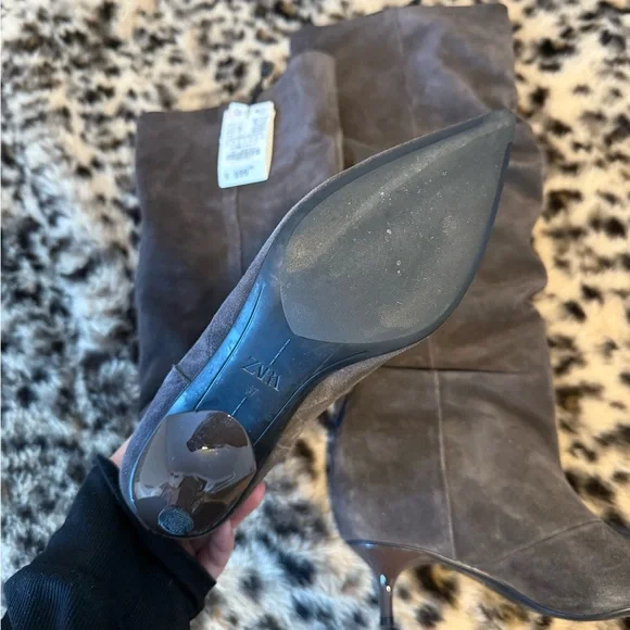 Zara Brown Suede Kitten Heel Boots - Picture 3 of 5